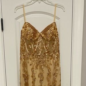 NWT Size 10 Stacees Mermaid V Neck Beaded Corset  Dress (Champagne)